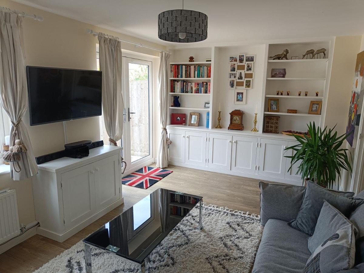 3 Bedroom Townhouse Near Bicester Village Εξωτερικό φωτογραφία