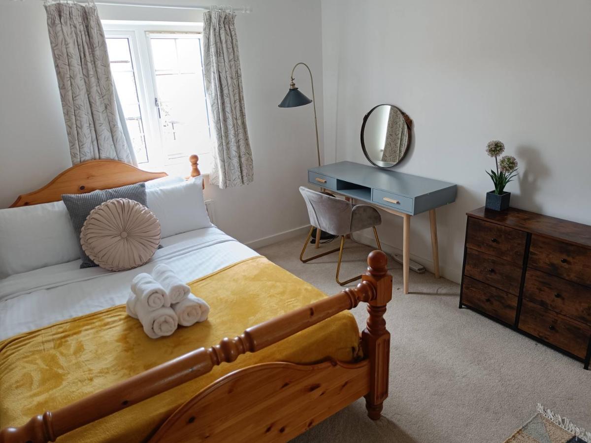 3 Bedroom Townhouse Near Bicester Village Εξωτερικό φωτογραφία